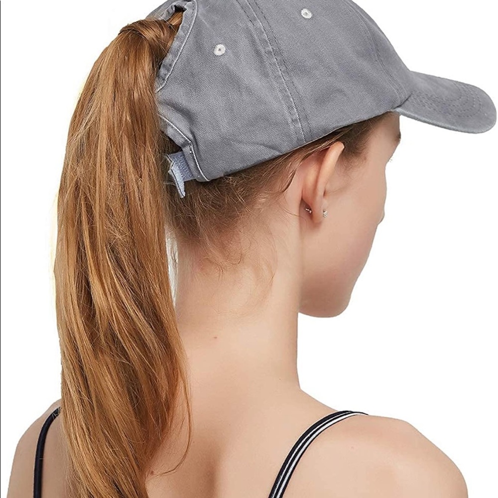 Grey hat
